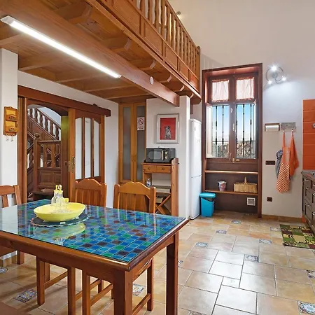La Escuelita Holiday home *
